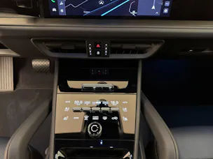 Porsche Cayenne E-Hybrid Black Edition