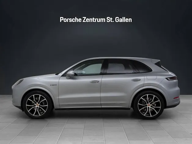 Porsche Cayenne E-Hybrid Black Edition