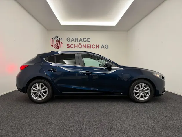 Mazda 3 1.5 Ambition