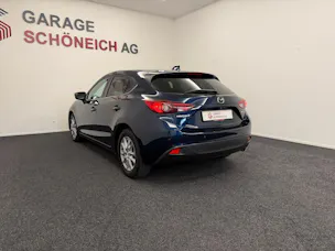 Mazda 3 1.5 Ambition