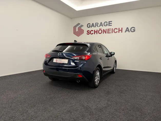 Mazda 3 1.5 Ambition