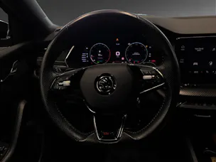 Škoda Octavia Combi 2.0 TSI DSG RS