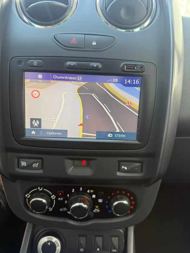 Dacia Duster 1.2 T Privilège 4x4 *ANHÄNGERKUPPLUNG*KLIMA*TEMPOMAT*MFK FRISCH