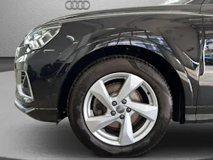 AUDI Q3 40 TFSI advanced quattro S-tronic