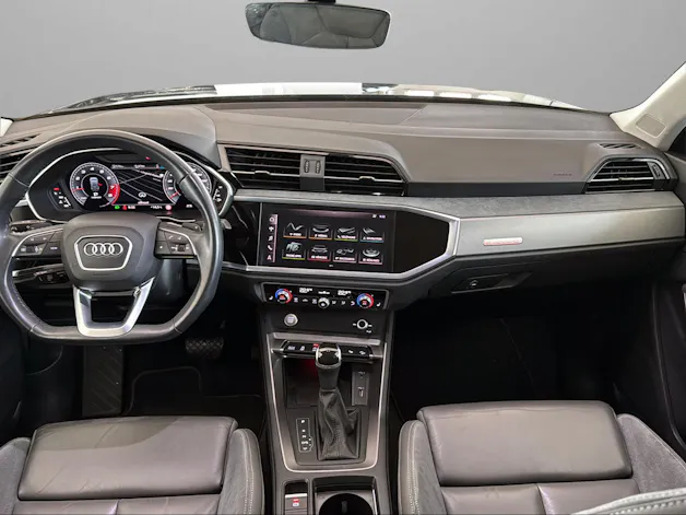 AUDI Q3 40 TFSI advanced quattro S-tronic