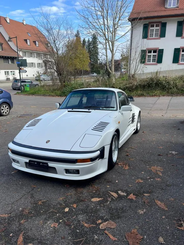 Porsche 911 Carrera