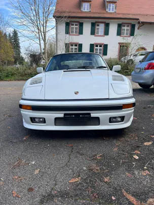 Porsche 911 Carrera