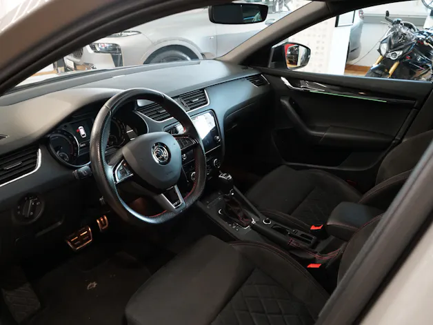 Škoda Octavia Combi 2.0 TDI RS 4x4 DSG