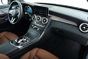 Mercedes-Benz C 300 AMG Line 9G-Tronic
