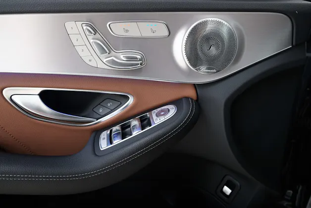Mercedes-Benz C 300 AMG Line 9G-Tronic