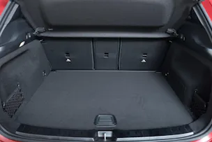 Mercedes-Benz GLA 250 4Matic 8G-DCT Swiss Star