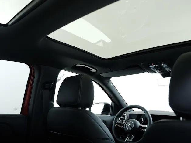 Mercedes-Benz GLA 250 4Matic 8G-DCT Swiss Star