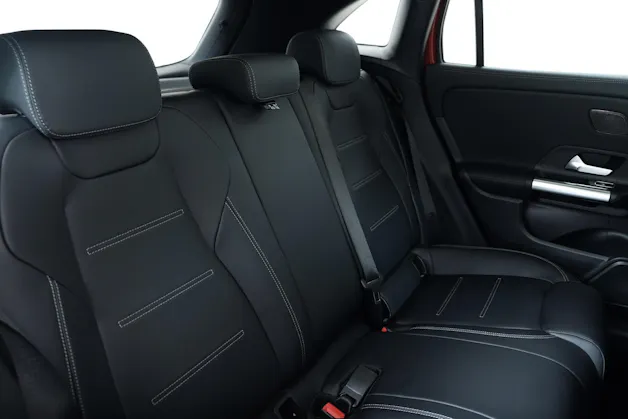 Mercedes-Benz GLA 250 4Matic 8G-DCT Swiss Star