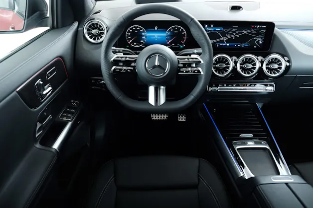 Mercedes-Benz GLA 250 4Matic 8G-DCT Swiss Star