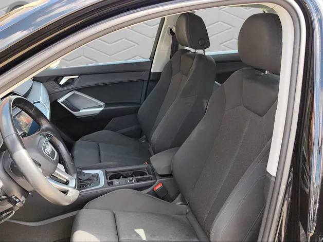 AUDI Q3 40 TFSI S line quattro S-tronic