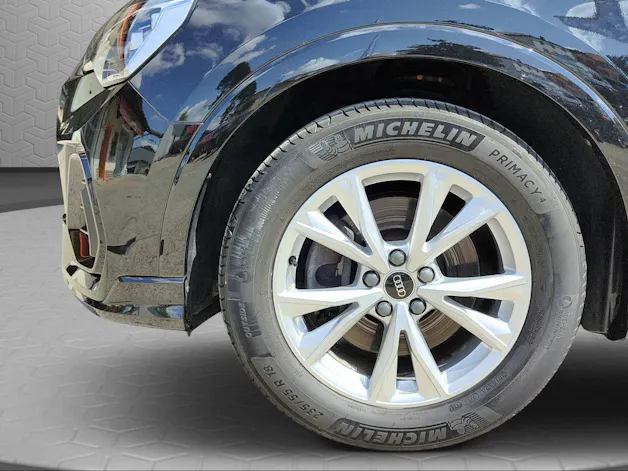 AUDI Q3 40 TFSI S line quattro S-tronic