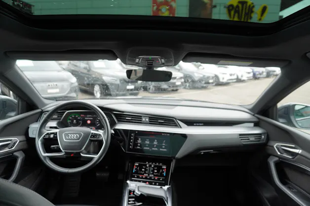 Audi e-tron 55 Sportback S Line quattro