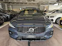 Volvo V60 B4 Benzin Mild Hybrid Ultra Dark DCT | Sitzklima | B&W Sound | Massage | 360 Kamera | Panorama |