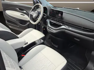 Fiat 500 Cabrio La Prima by