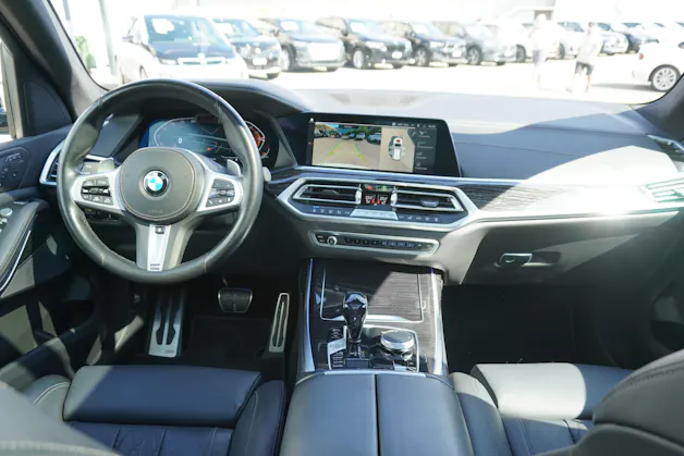 BMW X7 xDrive 48V 40d Steptronic M-PAKET!!! INDIVIDUAL!!! 7-PLÄTZER!!!