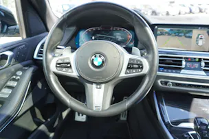 BMW X7 xDrive 48V 40d Steptronic M-PAKET!!! INDIVIDUAL!!! 7-PLÄTZER!!!