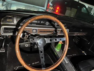 Ford Galaxy V8 428