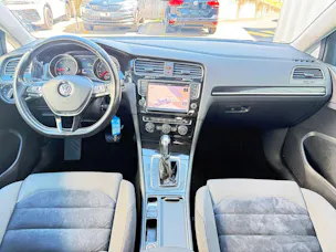 VW Golf 2.0 TDI Highline DSG