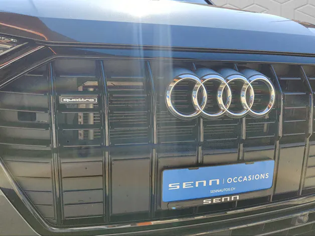 AUDI Q3 40 TDI S line quattro S-tronic