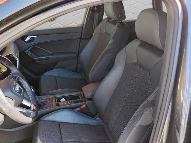 AUDI Q3 40 TDI S line quattro S-tronic