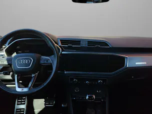 Audi Q3 40 TDI S line quattro S-tronic