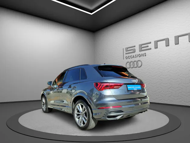 AUDI Q3 40 TDI S line quattro S-tronic