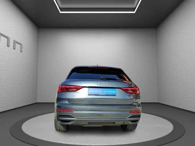 AUDI Q3 40 TDI S line quattro S-tronic