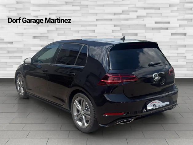 VW Golf 1.5 TSI EVO Highline DSG R-Line