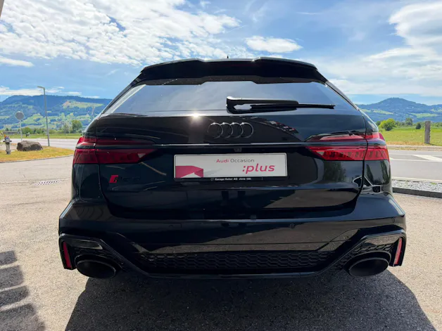 AUDI RS6 Avant 4.0 TFSI V8 Performance quattro