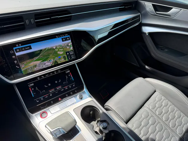 AUDI RS6 Avant 4.0 TFSI V8 Performance quattro