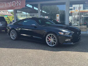 Ford Mustang 3.7
