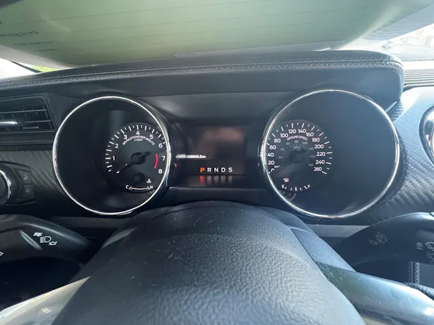 Ford Mustang 3.7
