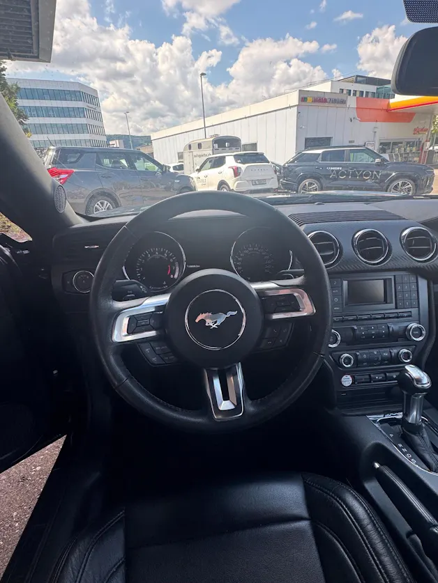 Ford Mustang 3.7