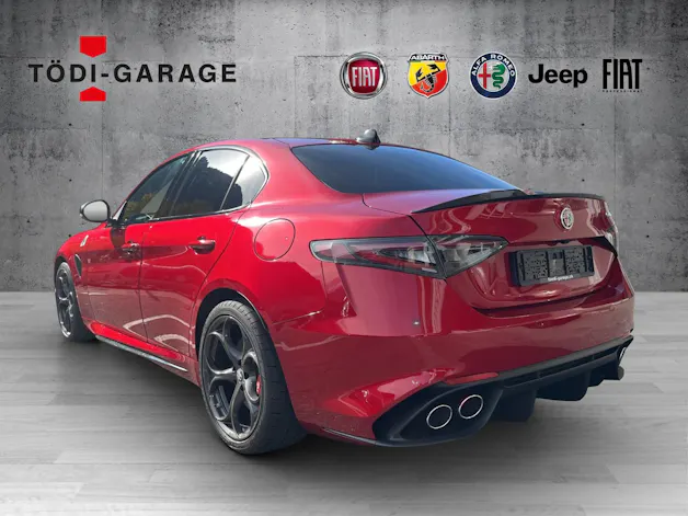 Alfa Romeo Giulia 2.9 V6 Biturbo Quadrifoglio