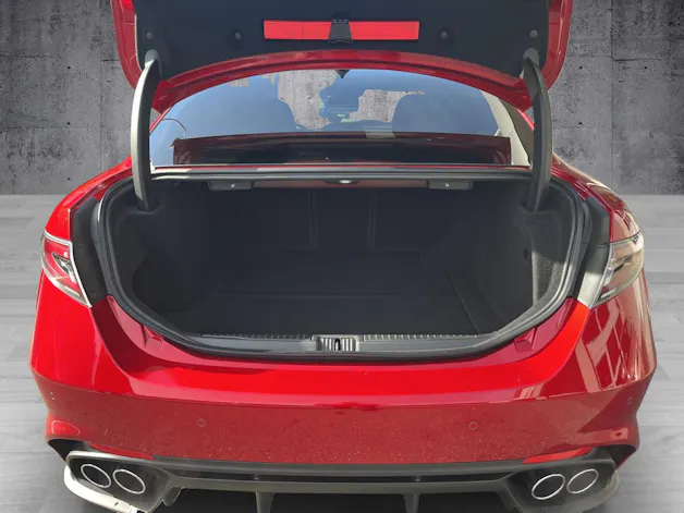 Alfa Romeo Giulia 2.9 V6 Biturbo Quadrifoglio
