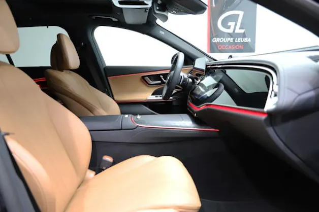 MERCEDES-BENZ E 220 d T 4M 9G-Tronic
