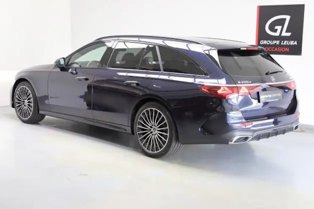 MERCEDES-BENZ E 220 d T 4M 9G-Tronic