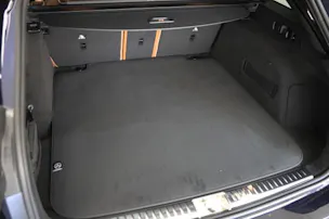 Mercedes-Benz E 220 d T 4M 9G-Tronic