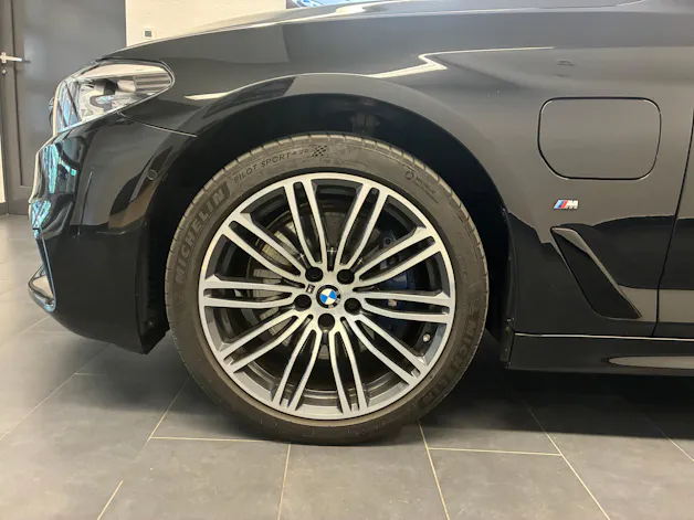BMW 530e xDrive M Sport