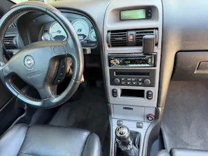 Opel Astra Cabrio 2.2i 16V Bertone Edition
