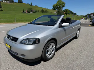 Opel Astra Cabrio 2.2i 16V Bertone Edition
