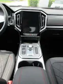 JAC T9 EV Luxury