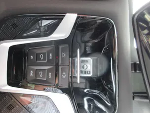 JAC T9 EV Luxury