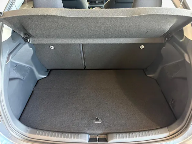 Toyota Yaris 1.5 VVT-i HSD Trend