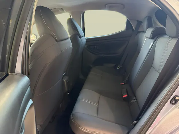 Toyota Yaris 1.5 VVT-i HSD Trend